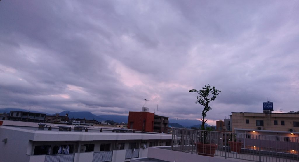 160827曇り空」 (1280x693)