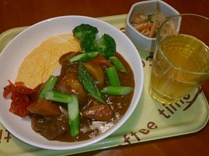 カレーとリコリスティー