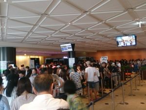 ツリー展望台行列