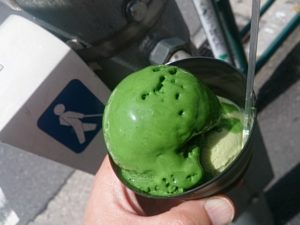 抹茶＆玄米茶アイス