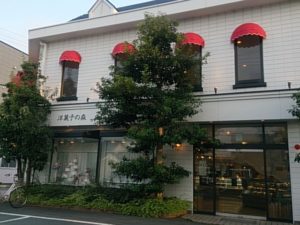 みによん